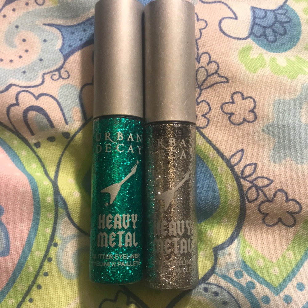 Urban Decay glitter eyeliner stagedive & glam rock